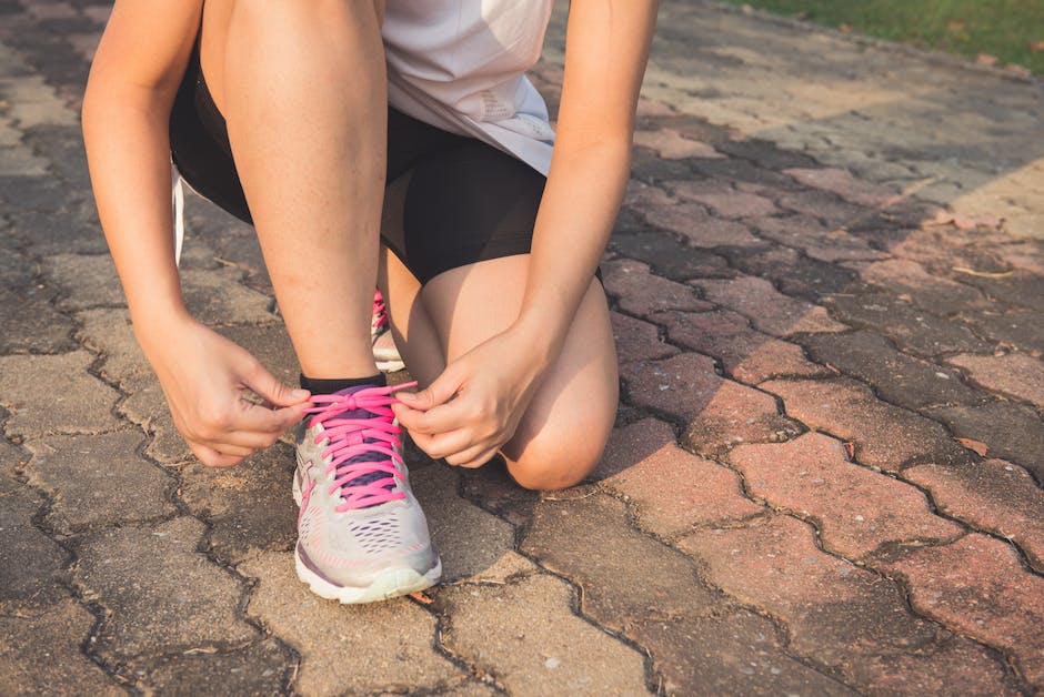  Straffe Beine durch Fitnessübungen erreichen