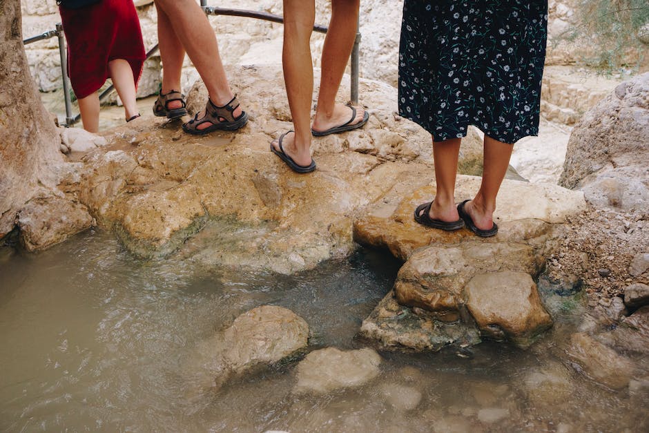 Wasseransammlungen in den Beinen vermeiden