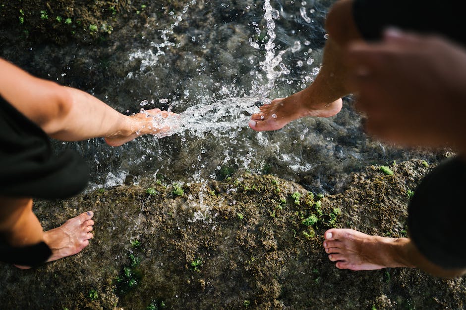 Wege zur Wasseransammlung in den Beinen